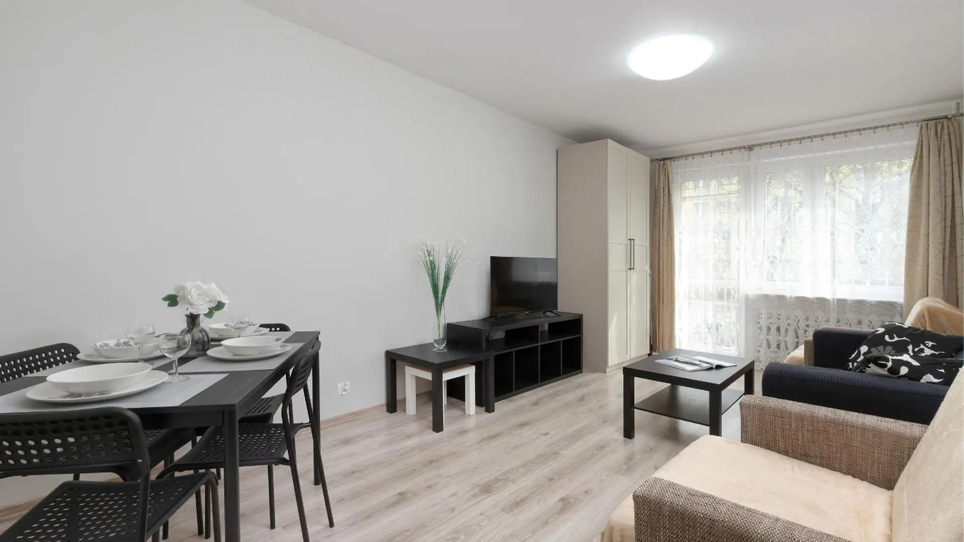 Cosy Apartment With Balcony In Gdansk By Noclegi Renters Poland